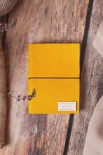 Načítať obrázok do zobrazovača galérie, Zápisník čisté strany veľkosť A6/A5, žltý