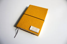 Načítať obrázok do zobrazovača galérie, Žltý Diár 2026 podľa Teba, veľkosť: A6