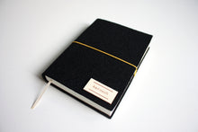Načítať obrázok do zobrazovača galérie, Čierny diár 2026 podľa Teba, veľkosť: A6