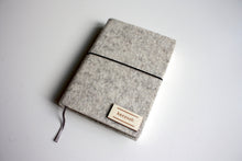 Načítať obrázok do zobrazovača galérie, Mramorový diár 2026 podľa Teba, veľkosť: A6