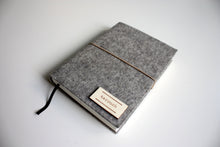 Načítať obrázok do zobrazovača galérie, Šedý Diár 2026 podľa Teba, veľkosť: A5