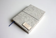 Načítať obrázok do zobrazovača galérie, Mramorový diár 2026 podľa Teba, veľkosť: A6