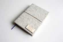 Načítať obrázok do zobrazovača galérie, Mramorový diár 2026 podľa Teba, veľkosť: A6