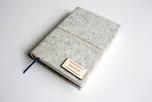 Načítať obrázok do zobrazovača galérie, Mramorový diár 2026 podľa Teba, veľkosť: A6