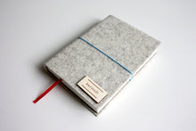Načítať obrázok do zobrazovača galérie, Mramorový diár 2026 podľa Teba, veľkosť: A6