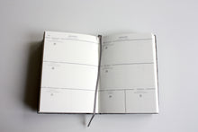 Načítať obrázok do zobrazovača galérie, Diár 2026 čierny, veľkosť: A6