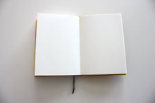 Načítať obrázok do zobrazovača galérie, Mramorový diár 2026 podľa Teba, veľkosť: A6