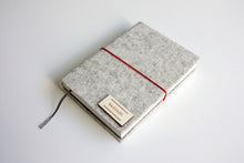 Načítať obrázok do zobrazovača galérie, Mramorový diár 2026 podľa Teba, veľkosť: A6