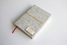 Načítať obrázok do zobrazovača galérie, Mramorový diár 2026 podľa Teba, veľkosť: A6