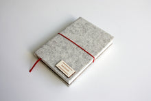 Načítať obrázok do zobrazovača galérie, Mramorový diár 2026 podľa Teba, veľkosť: A6