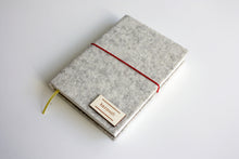 Načítať obrázok do zobrazovača galérie, Mramorový diár 2026 podľa Teba, veľkosť: A6