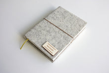 Načítať obrázok do zobrazovača galérie, Mramorový diár 2026 podľa Teba, veľkosť: A6