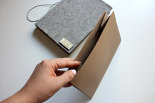 Načítať obrázok do zobrazovača galérie, Vnútorná kapsička do diára/zápisníka