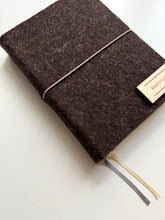 Načítať obrázok do zobrazovača galérie, LIMITKA: Diár 2026 Teddy, veľkosť: A5