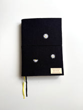 Načítať obrázok do zobrazovača galérie, LIMITKA: Diár 2026 Daisy, veľkosť: A5