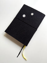 Načítať obrázok do zobrazovača galérie, LIMITKA: Diár 2026 Daisy, veľkosť: A5