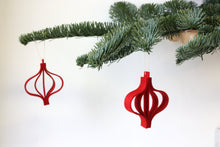 Načítať obrázok do zobrazovača galérie, Vianočné ozdoby z filcu