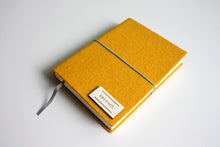 Načítať obrázok do zobrazovača galérie, Žltý Diár 2026 podľa Teba, veľkosť: A5